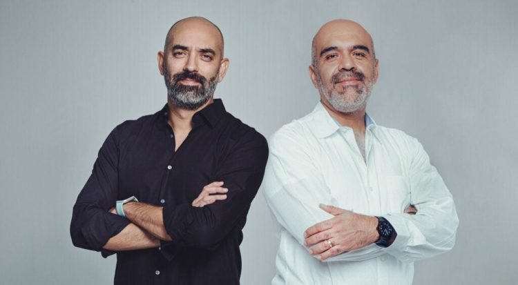 Warner Music bolsters A&R and marketing team for Música Mexicana led by Tomas Rodríguez Warner Music bolsters A&R and marketing team for Música Mexicana led by Tomas Rodríguez
