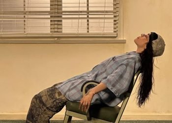 SOUND FIST: BILLIE EILISH – LUNCH