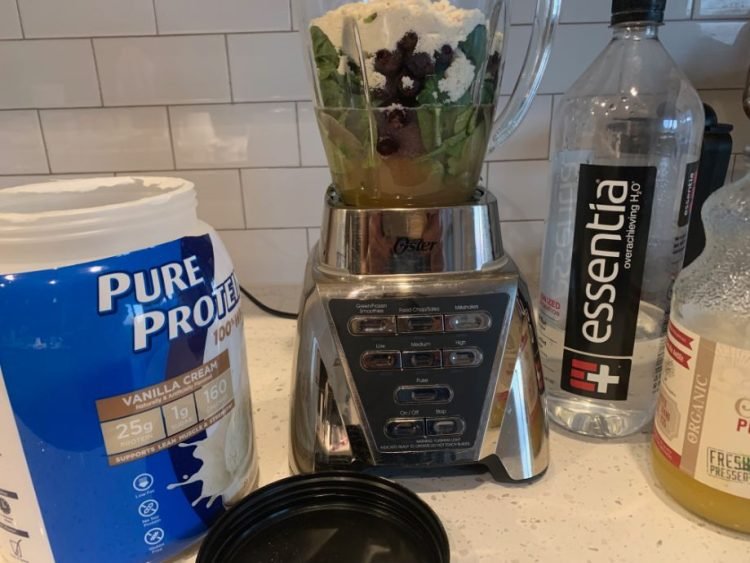 Pre-Workout Smoothie: Recipes, Tips, and More From a CPT