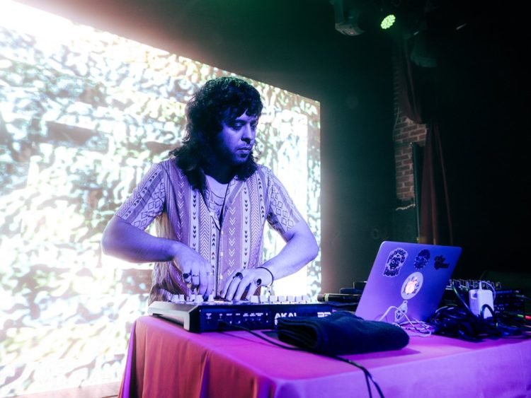 Flamingosis on modern hip-hop production and his Marc Rebillet collab