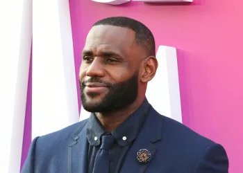 LeBron Celebrates Making History As Lakers Draft His Son Bronny James 