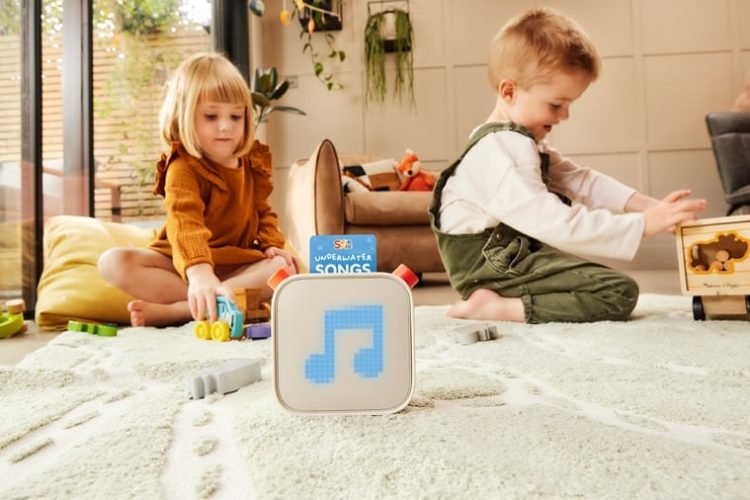 Mark Zuckerberg and wife’s investment fund join $22M funding round for kids audio platform Yoto Mark Zuckerberg and wife’s investment fund join $22M funding round for kids audio platform Yoto