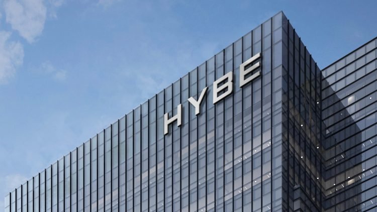 HYBE eyes creator economy expansion with new THEUS superfan app HYBE eyes creator economy expansion with new THEUS superfan app
