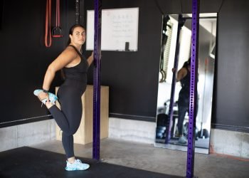 The 10 Best Quad Stretches, According to a CPT