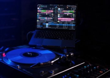Native Instruments releases Traktor Pro 4, with incredible new features