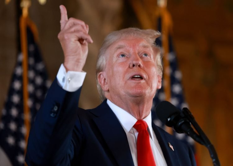 Donald Trump Weirdo Moments From Press Conference Picked Apart On Social Media Donald Trump Weirdo Moments From Press Conference Picked Apart On Social Media