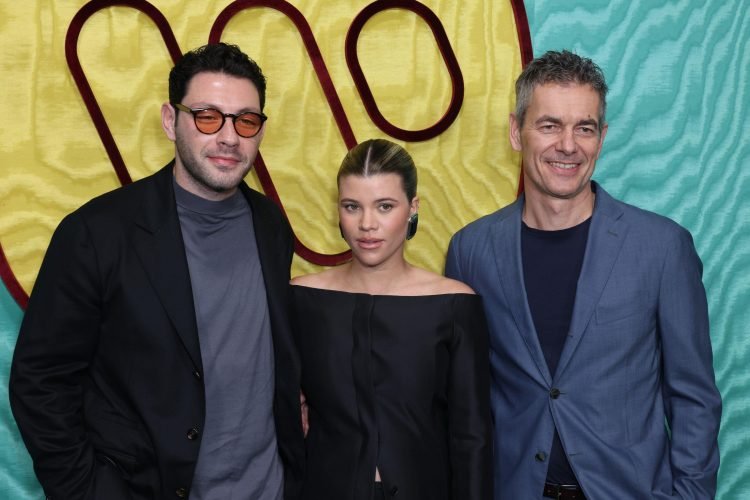 Warner Music Group just bucked the trend of streaming revenue growth slowdowns. How?