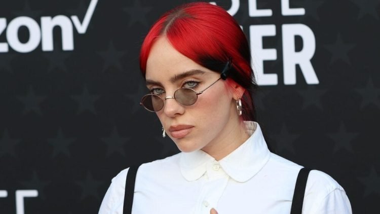 Billie Eilish signs with WME in wake of Wasserman tabloid scandal Billie Eilish signs with WME in wake of Wasserman tabloid scandal