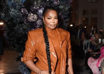 Velvet Nope: Janet Jackson Amplifies Kamala Harris Missinformation, Black Xitter Disappointed