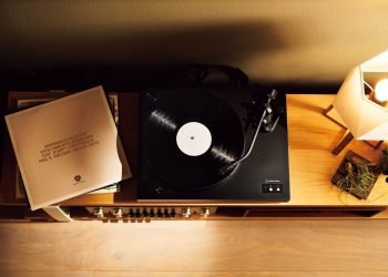 Audio-Technica unveils the new direct-drive turntable AT-LP8X