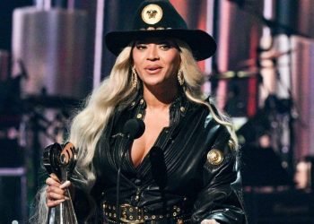 Beyoncé’s Instagram Spammed With Comments Attempting To Connect Her To Diddy Beyoncé’s Instagram Spammed With Comments Attempting To Connect Her To Diddy