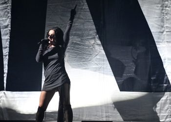 Watch Charli XCX Bring Out Lorde and Addison Rae at Madison Square Garden