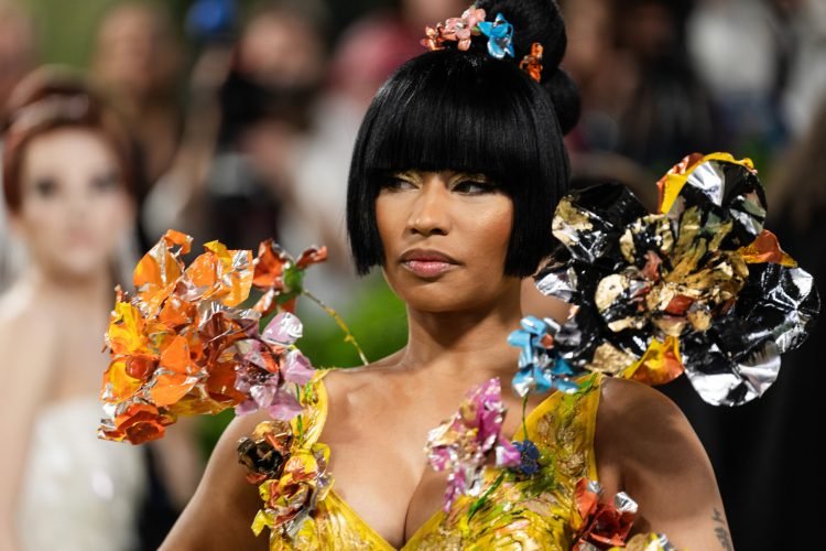 Nicki Minaj Drags Reporter For Claiming She Ducked Interview Question 