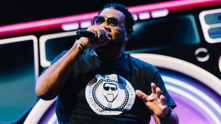 Fatman Scoop Dead At 53: Hip-Hop Remembers Legendary DJ As The “Undisputed Voice Of The Club” Fatman Scoop Dead At 53: Hip-Hop Remembers Legendary DJ As The “Undisputed Voice Of The Club”