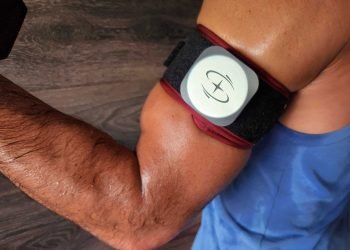 SmartCuffs 4.0 Review (2024) | Garage Gym Reviews