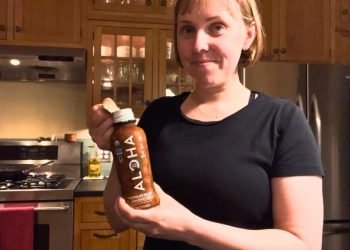 Taste-Tested: ALOHA Protein Shake Review (2024)