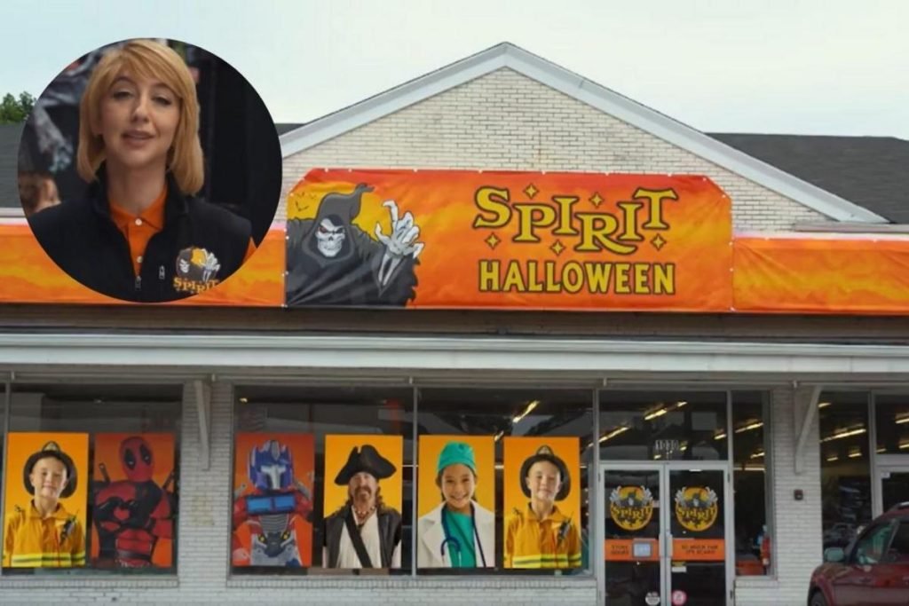 Spirit Halloween Trolls 'SNL' After Parody Skit (PHOTO)