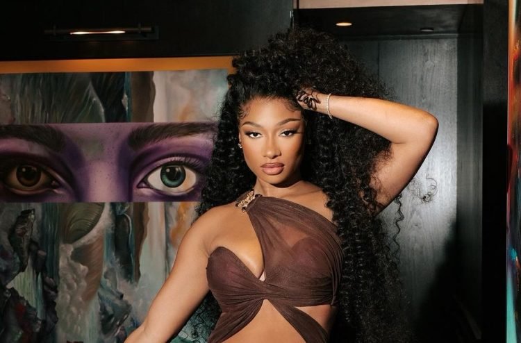 Megan Thee Stallion Announces ‘Megan: Act II’ Deluxe Album & Release Date Megan Thee Stallion Announces ‘Megan: Act II’ Deluxe Album & Release Date