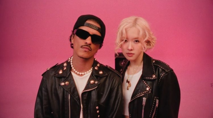 Bruno Mars shatters Spotify listener record… without a new album