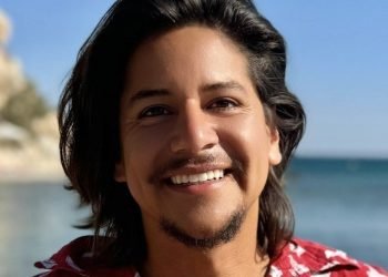 Turntable Labs’ social music platform Hangout launches with Sony, Universal and Warner deals