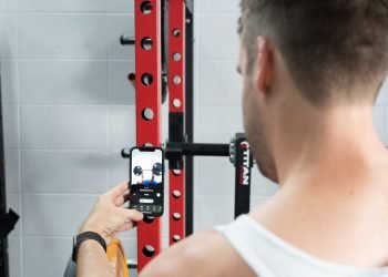 Fitness In Social Media: Influences from Influencers