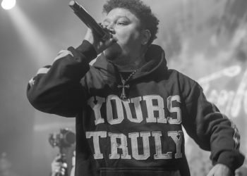 Yours Truly, Phora, Shuts Down the Vermont LA