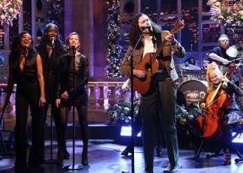Hozier Plays the Pogues’ “Fairytale of New York” on Saturday Night Live: Watch