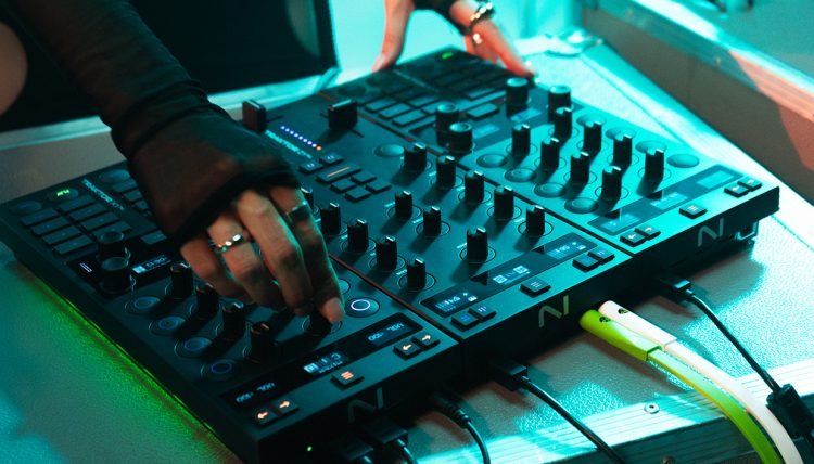 What is modular DJing? | Native Instruments Blog What is modular DJing? | Native Instruments Blog