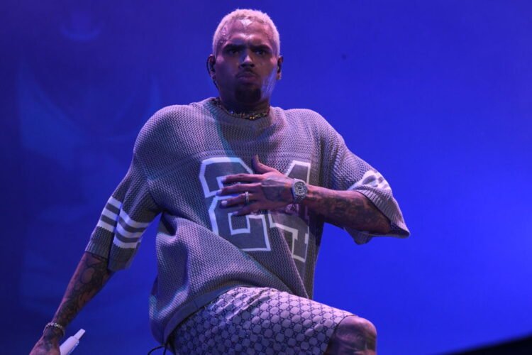 Chris Brown Slaps Warner Bros. With $500 Million Lawsuit Over Sexual Assualt Allegations Featured In Docuseries Chris Brown Slaps Warner Bros. With $500 Million Lawsuit Over Sexual Assualt Allegations Featured In Docuseries