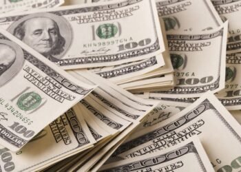 In the wake of new Spotify deal, Universal Music Group adds $3.4 billion to its market cap; Warner Music Group shares up 4.7% In the wake of new Spotify deal, Universal Music Group adds $3.4 billion to its market cap; Warner Music Group shares up 4.7%