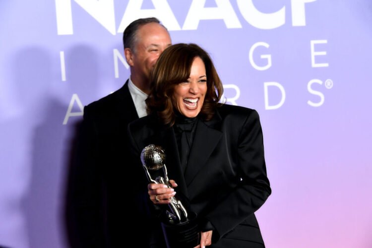 Kamala Harris Gives Moving Speech At NAACP Image Awards, X Reminded of What Could Have Been Kamala Harris Gives Moving Speech At NAACP Image Awards, X Reminded of What Could Have Been