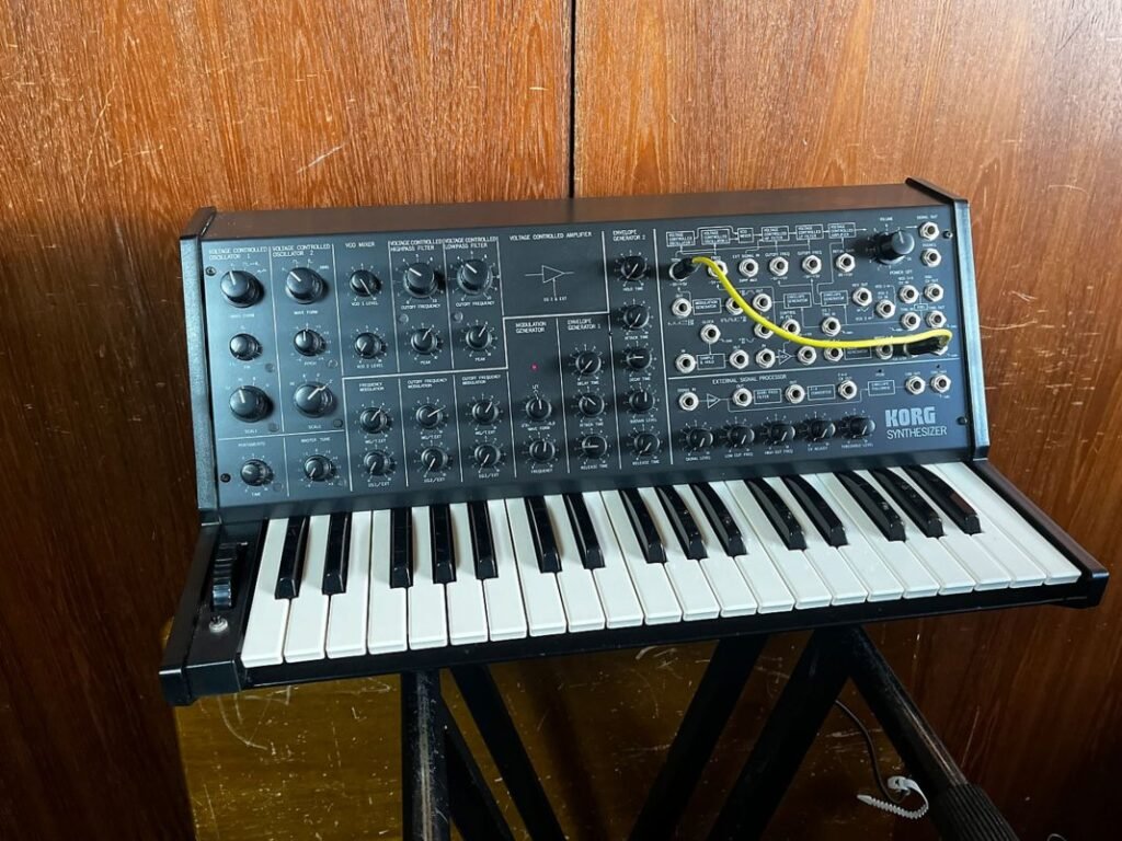 You can save hundreds on DAW controllers and Korg synths right now in Reverb's Presidents' Day sale