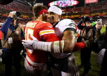 Watch & Stream Chiefs vs. Eagles Game Free
