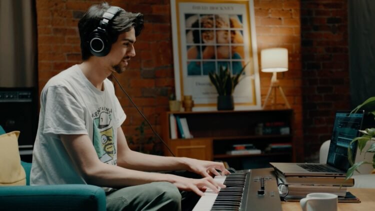 Save 50% on Rhodes V8 electric piano, Anthology, Chroma & V-Rack and V-Pan effects Save 50% on Rhodes V8 electric piano, Anthology, Chroma & V-Rack and V-Pan effects