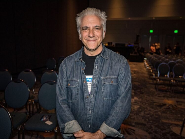 Rick Beato – and his accountants – break down how taxes work for professional musicians Rick Beato – and his accountants – break down how taxes work for professional musicians