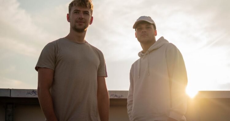 SOUND FIST: LYNNIC & ITSARIUS & DINIA