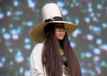 Erykah Badu Jokes She Vandalized Her Own Tesla In Protest of Elon Musk