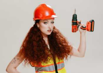 Chappell Roan Shares New Song “The Giver”: Listen