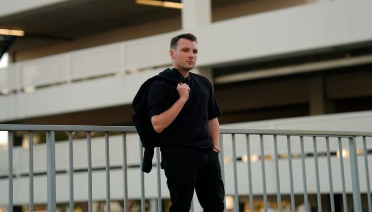 Achieving analog warmth in the box: Avoure on mastering for millions of streams Achieving analog warmth in the box: Avoure on mastering for millions of streams