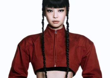 SOUND FIST: JENNIE – LIKE JENNIE