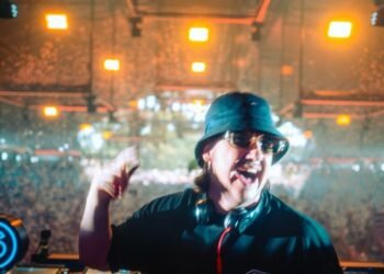 SOUND FIST: CYRIL, MOONLIGHT, THE LA’S