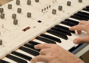 Frap Tools to take on high-end keyboard synthesizer market with ‘West Coast’ MAGNOLIA Frap Tools to take on high-end keyboard synthesizer market with ‘West Coast’ MAGNOLIA