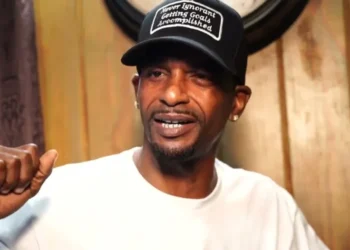 Charleston White Crushes Island Boy Twin In Wild Viral Boxing Match