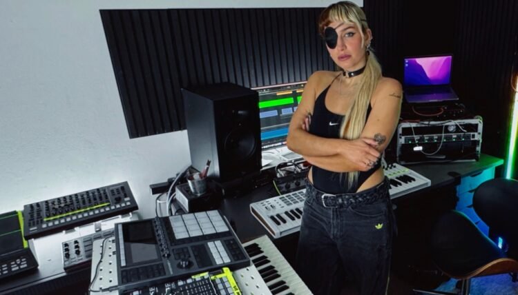 Why BIIANCO ditched the laptop and built their live set around Maschine+