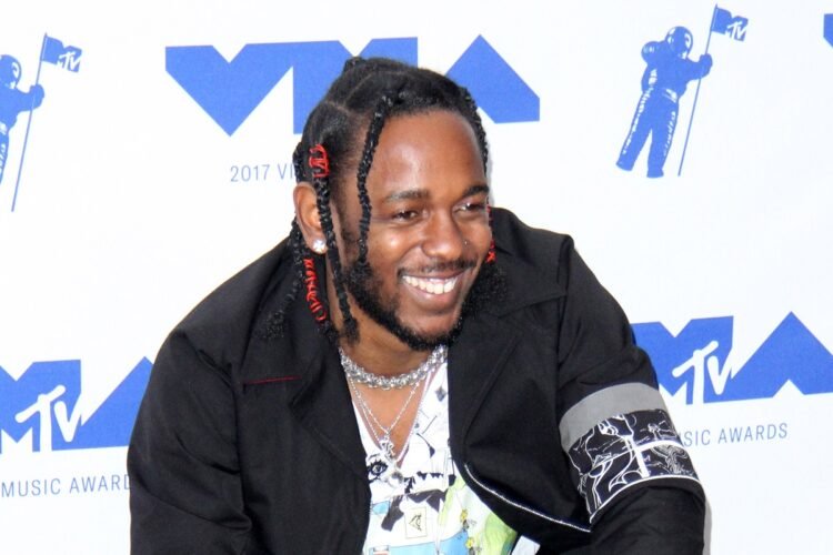 Kendrick Lamar Run With 3-Year-Old Turns Into Tender Viral Moment Kendrick Lamar Run With 3-Year-Old Turns Into Tender Viral Moment