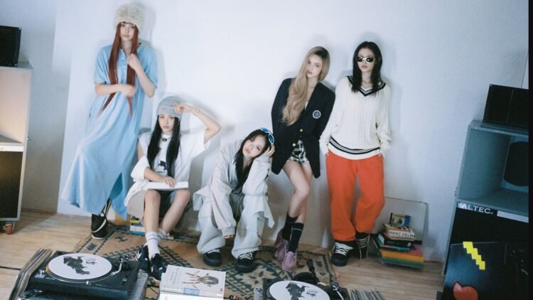 Court rules NewJeans will be fined if they engage in independent promotional activities, amid contract dispute with HYBE’s ADOR Court rules NewJeans will be fined if they engage in independent promotional activities, amid contract dispute with HYBE’s ADOR