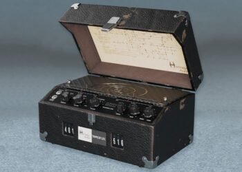 The TAPEoPLEX is Heritage Audio’s plugin version of the iconic Echoplex tape delay 