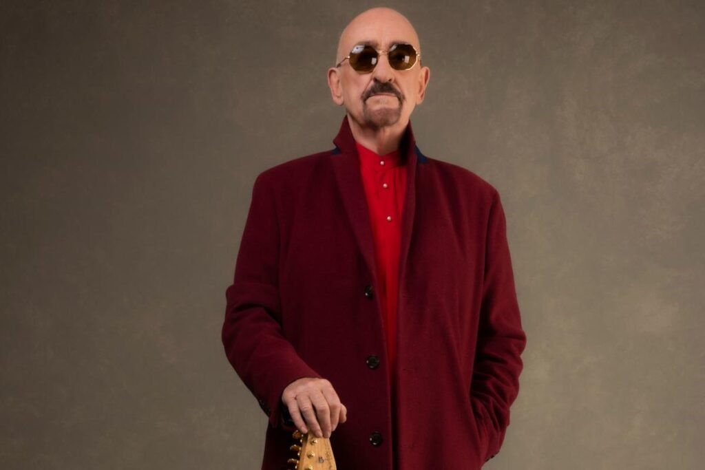 Dave Mason Cancels All Tour Dates Following Health Issues