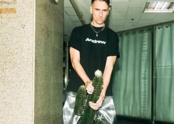 SOUND FIST: BOYS NOIZE &ME, RAMPA, ADAM PORT, VINSON & KEINEMUSIK SOUND FIST: BOYS NOIZE &ME, RAMPA, ADAM PORT, VINSON & KEINEMUSIK