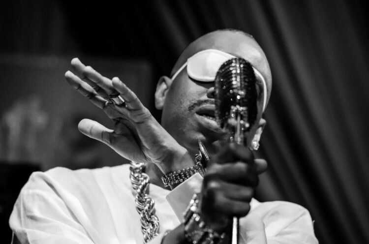 Slick Rick Releases ‘Victory’ Short Film Starring Nas & Idris Elba